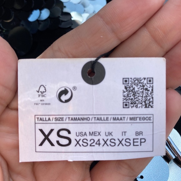 Zara Black and Silver Sequin Crop Top - Picture 5 of 5